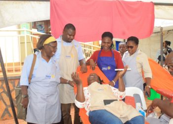 ‘Munyiikire okugaba omusaayi kuba teri kkampuni egukola’